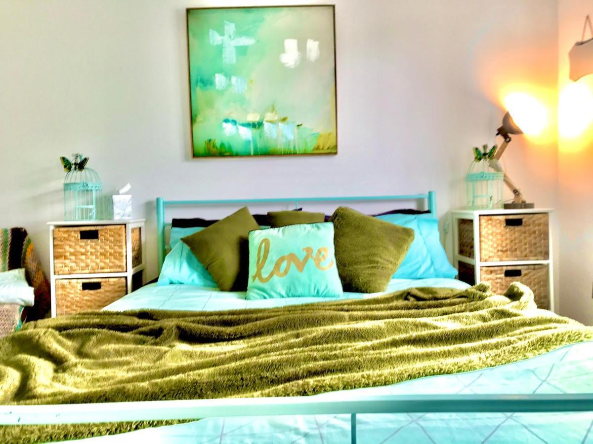 A Little Bit Beachy Modern Guest Room And Private Toilet كريستتشيرش المظهر الخارجي الصورة